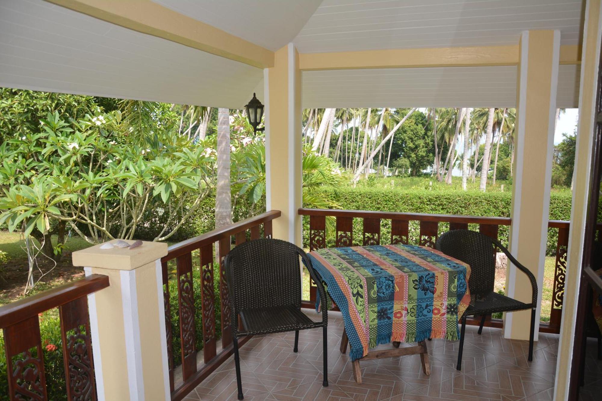 Apple Bungalows Bang Saphan Exterior photo