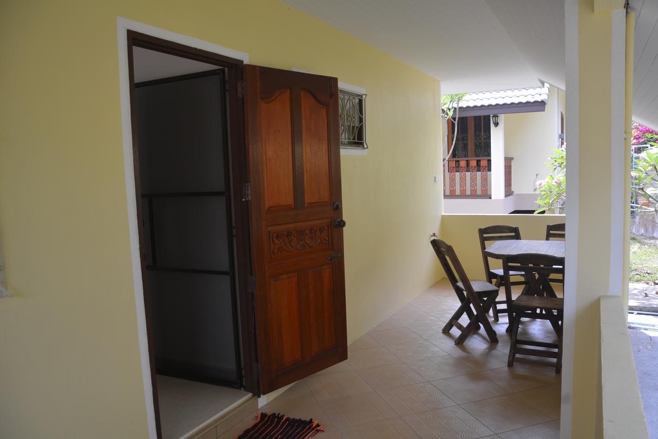 Apple Bungalows Bang Saphan Exterior photo