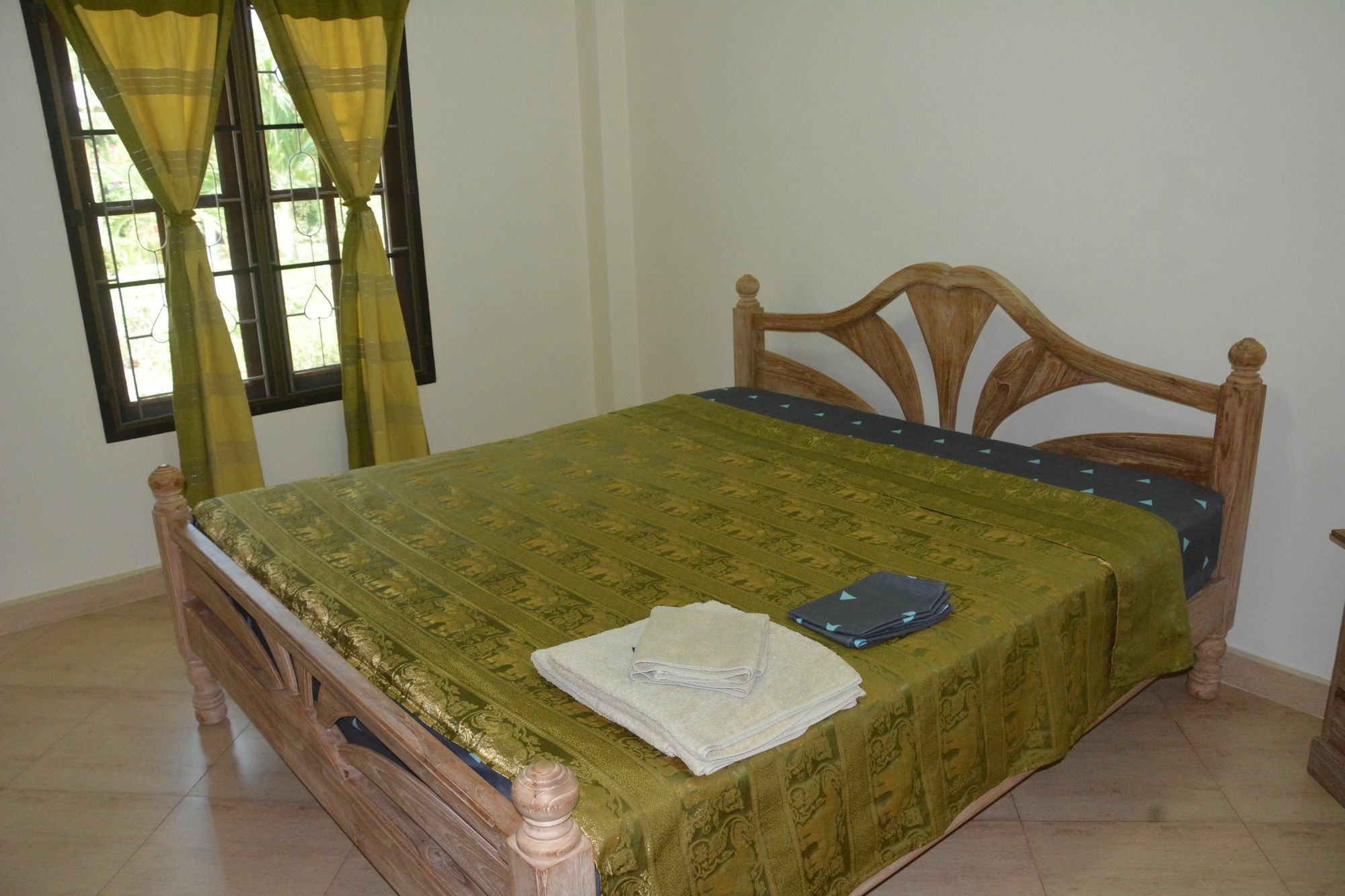 Apple Bungalows Bang Saphan Exterior photo
