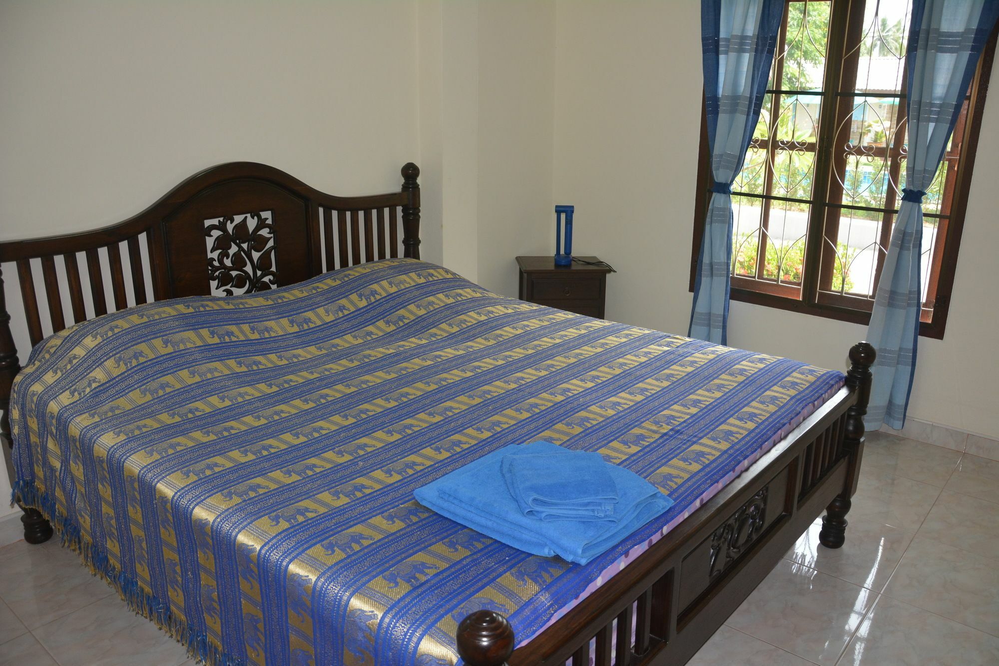 Apple Bungalows Bang Saphan Exterior photo