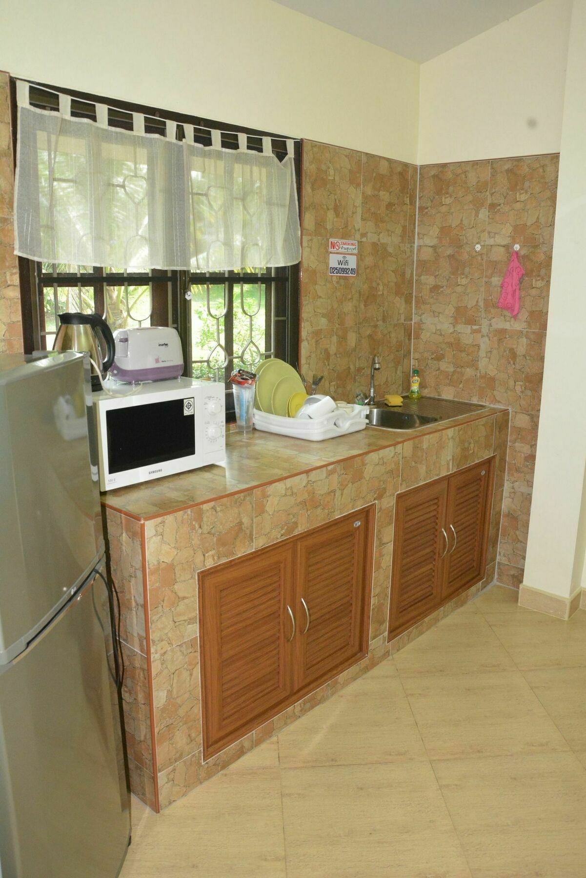 Apple Bungalows Bang Saphan Exterior photo